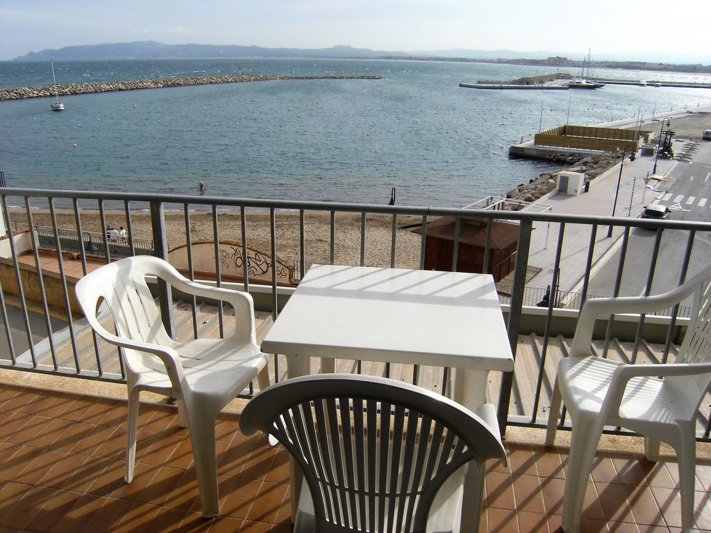 Nautic Apartment Torroella de Montgrí Exterior photo