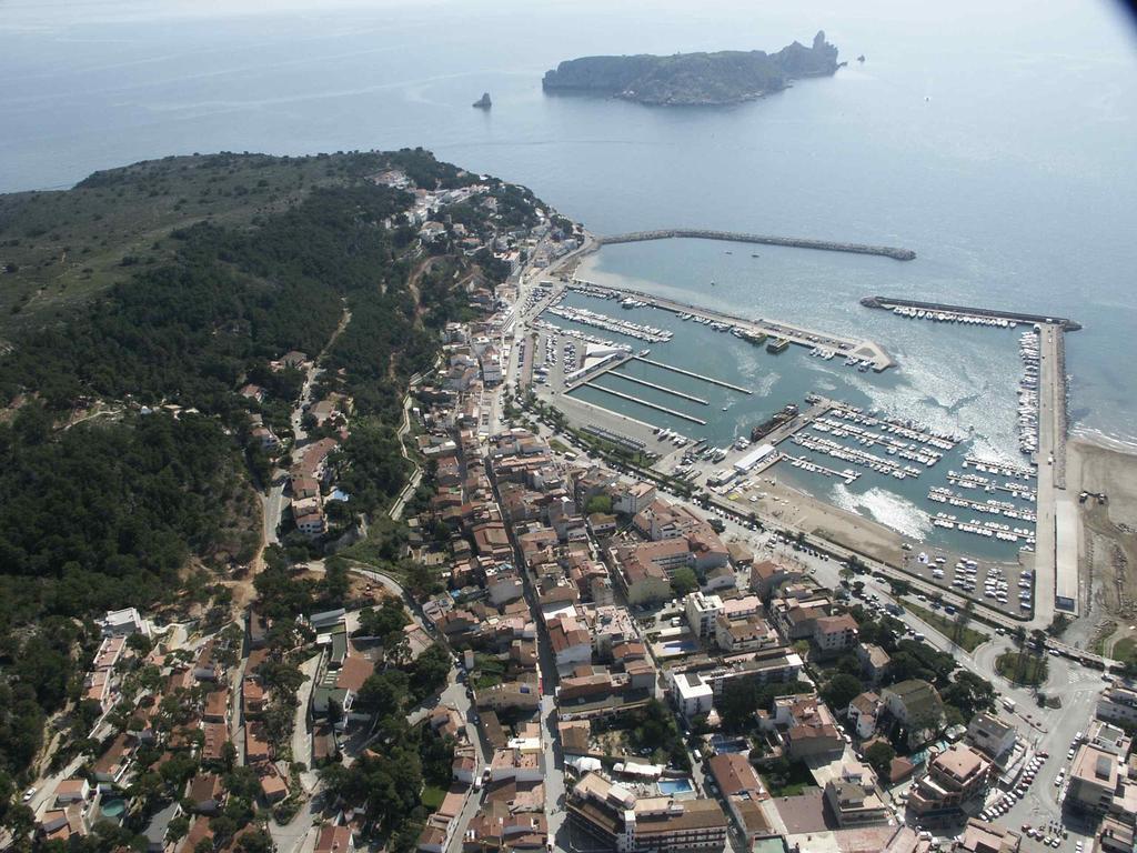 Nautic Apartment Torroella de Montgrí Exterior photo